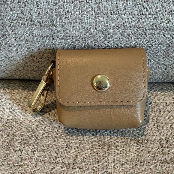 Bandolier Accessories - Bandolier Air Pods Clip-On Pouch Tan W Gold Hardware used